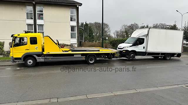Remorquage tous véhicules voiture, utilitaire, camion, bus